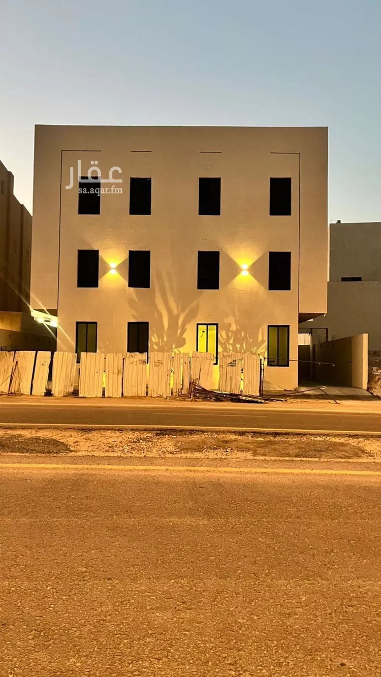 شقة للبيع في شارع عبداللطيف بن المبارك, حي المهدية, مدينة الرياض, منطقة الرياض صورة 3