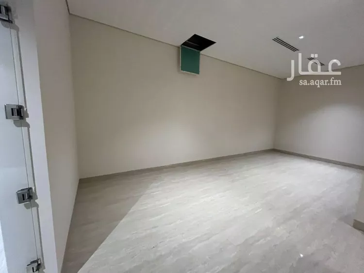 فيلا للبيع في شارع محمد بن هبه الله, حي المهدية, مدينة الرياض, منطقة الرياض 13