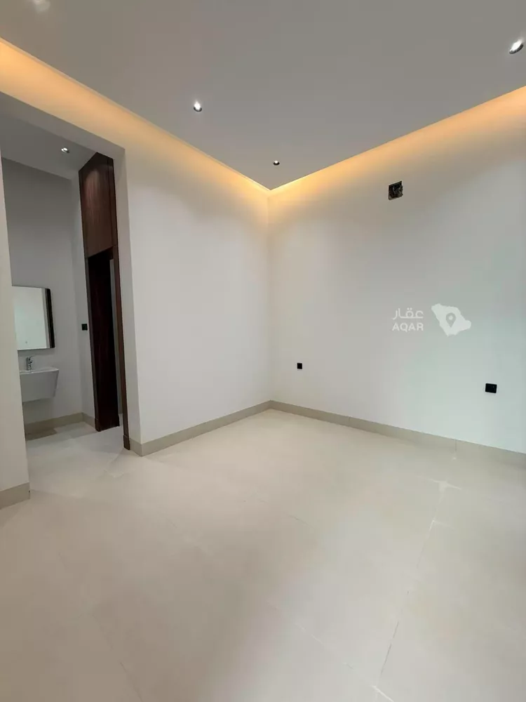 Villa for Sale in Riyadh Al Mahdiyah 21