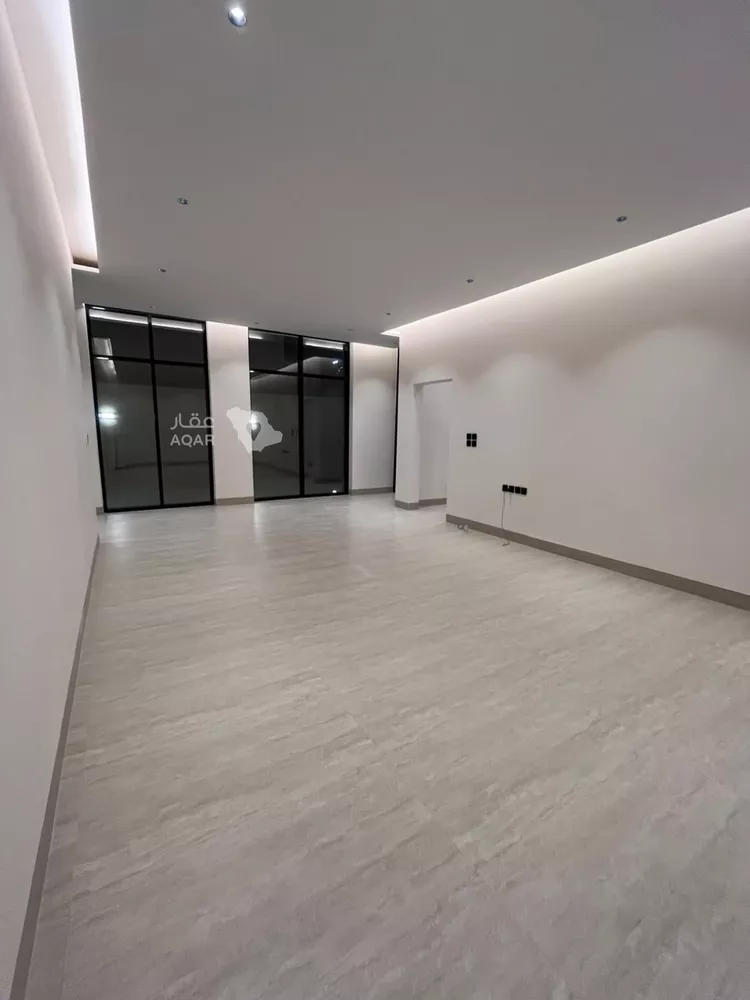 Villa for Sale in Riyadh Al Mahdiyah 10