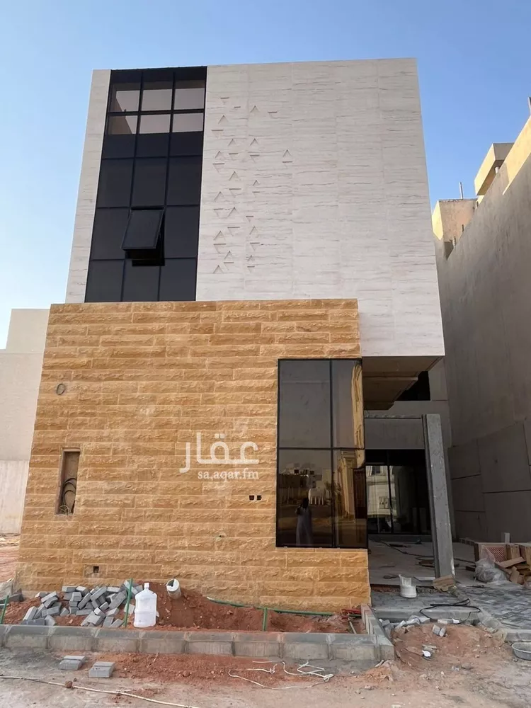 فيلا للبيع في شارع علي بن رشيد, حي المهدية, مدينة الرياض, منطقة الرياض صورة 2