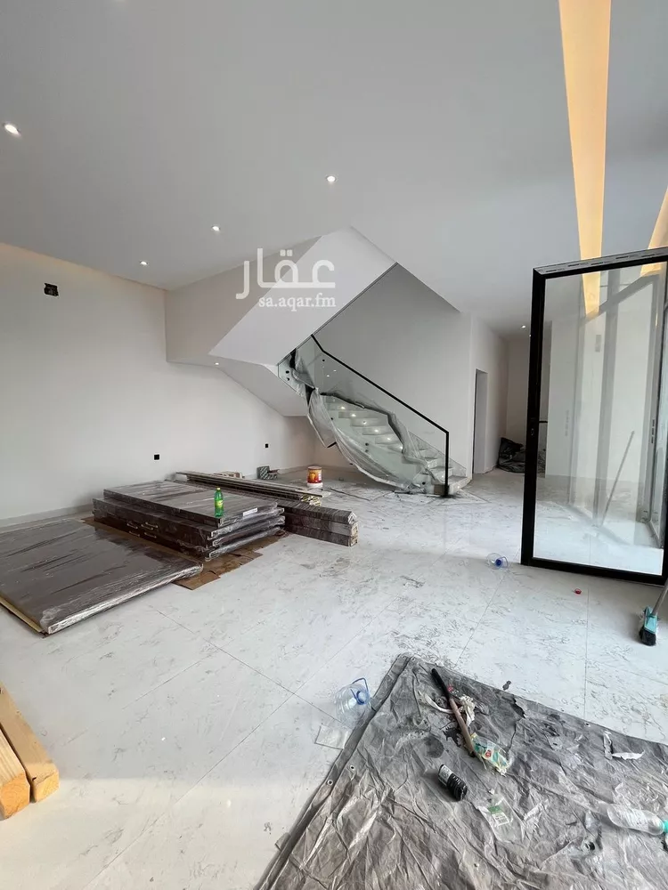 فيلا للبيع في شارع أحمد مفتي المكي الحنفي, حي المهدية, مدينة الرياض, منطقة الرياض صورة 5