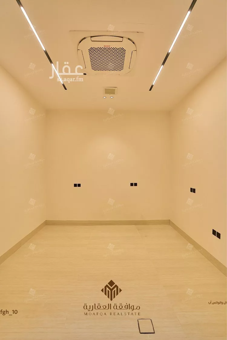 فيلا للبيع في شارع أحمد الكازروني, حي المهدية, مدينة الرياض, منطقة الرياض صورة 3