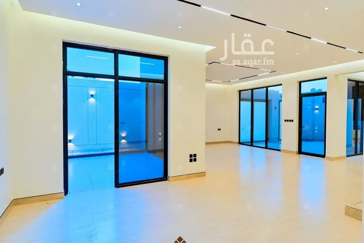 Villa for Sale in Riyadh Al Mahdiyah 15