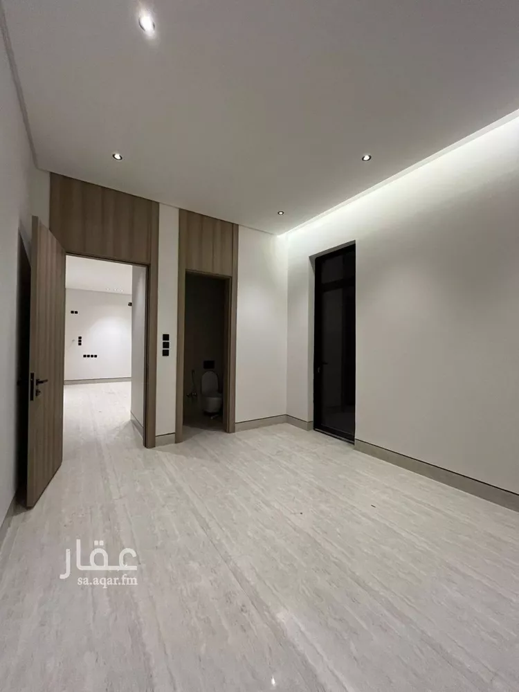 Villa for Sale in Riyadh Al Mahdiyah 12
