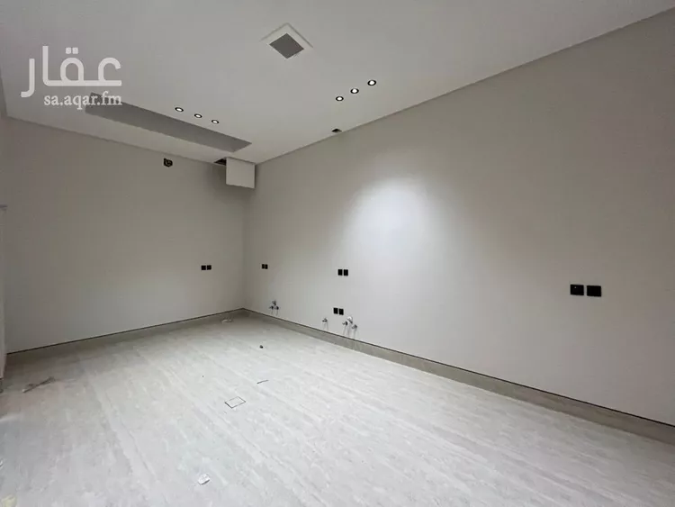 Villa for Sale in Riyadh Al Mahdiyah 21