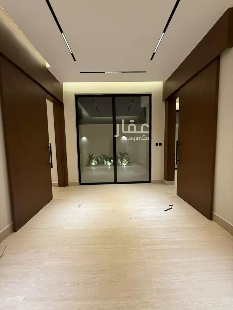 فيلا للبيع في شارع أبي الحسن الأسفرائيني, حي المهدية, مدينة الرياض, منطقة الرياض صورة 5