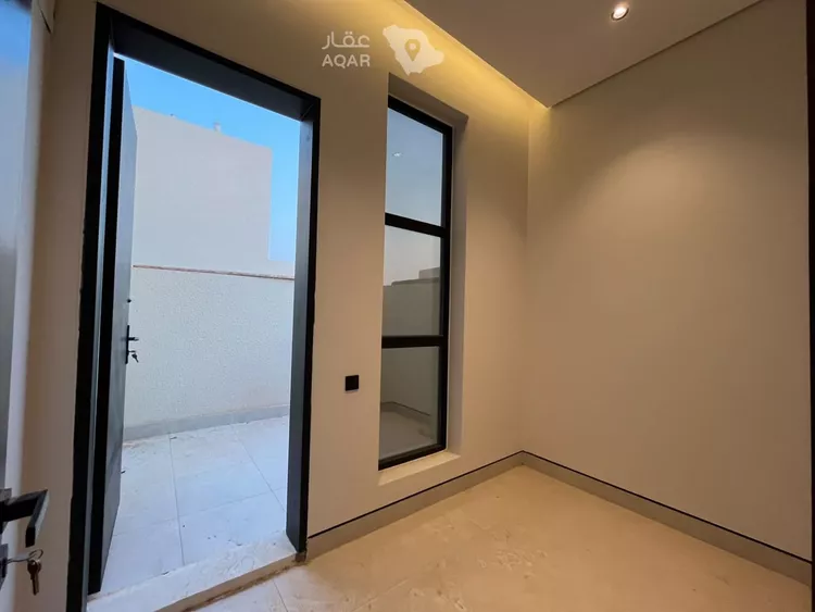 فيلا للبيع في شارع أبي الحسن الأسفرائيني, حي المهدية, مدينة الرياض, منطقة الرياض 18