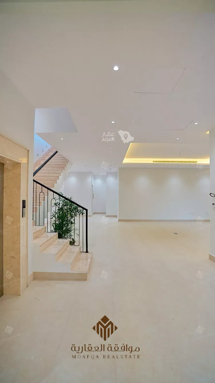 Villa for Sale in Riyadh Al Mahdiyah 9