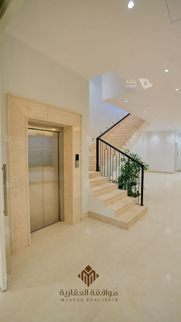Villa for Sale in Riyadh Al Mahdiyah 24