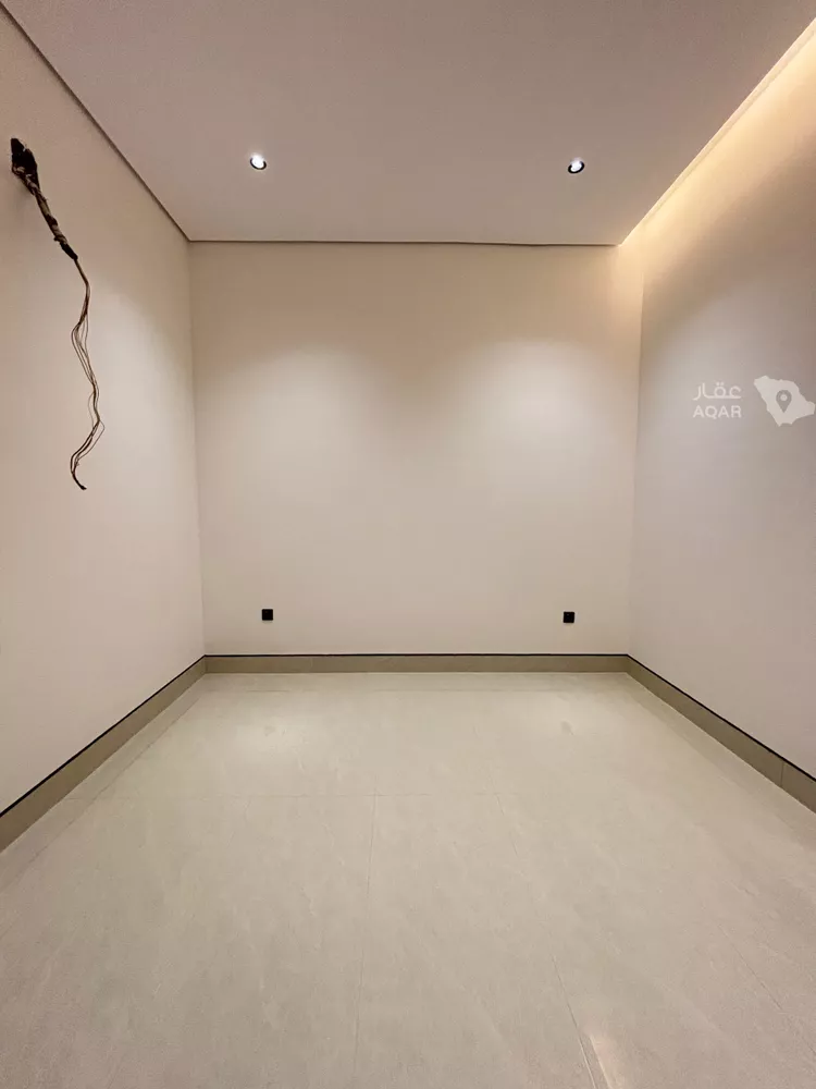Villa for Sale in Riyadh Al Mahdiyah 22