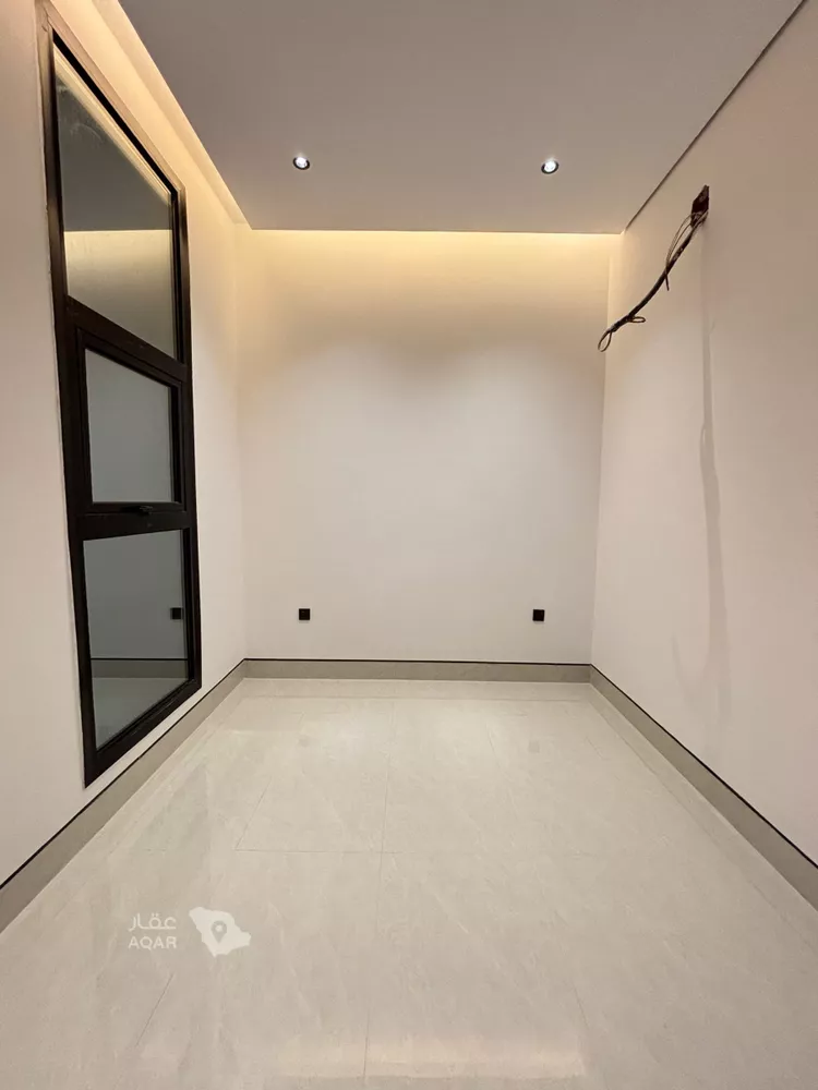 Villa for Sale in Riyadh Al Mahdiyah 26