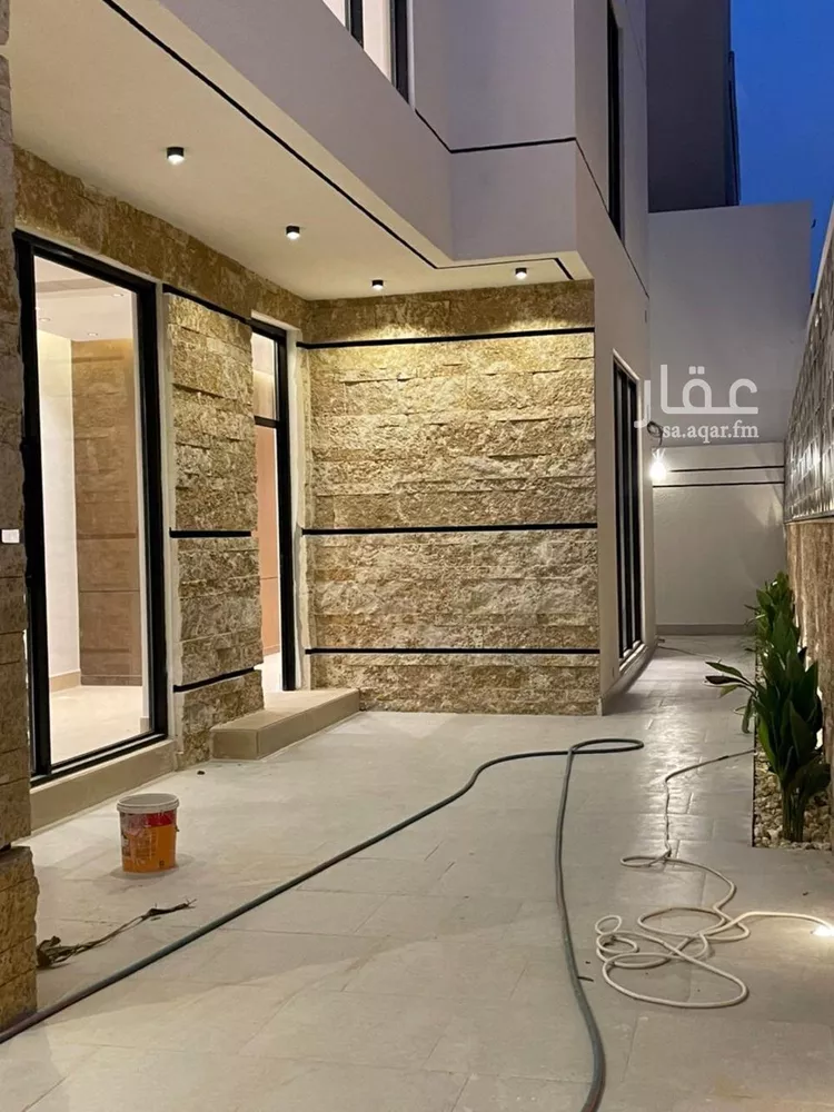 فيلا للبيع في شارع أمين بن محمد مرداد, حي المهدية, مدينة الرياض, منطقة الرياض صورة 5