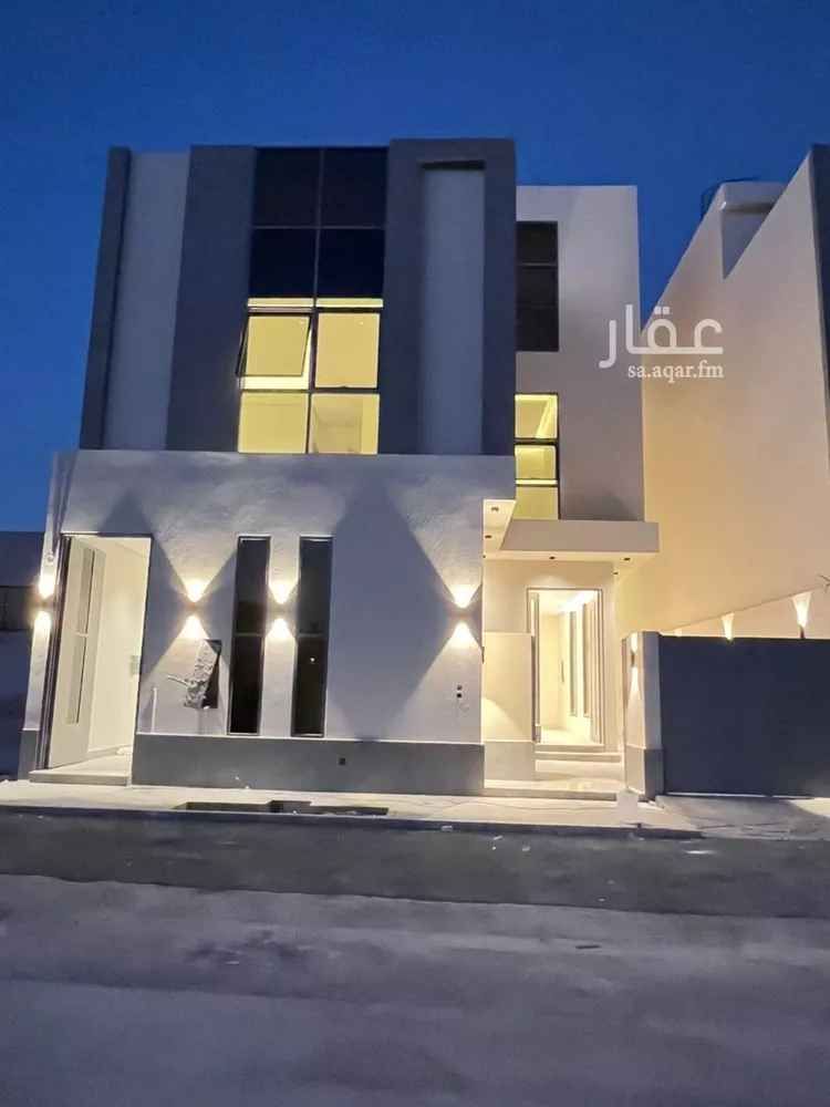 فيلا للبيع في شارع أبي زرعة الهمذاني, حي المهدية, مدينة الرياض, منطقة الرياض صورة 3