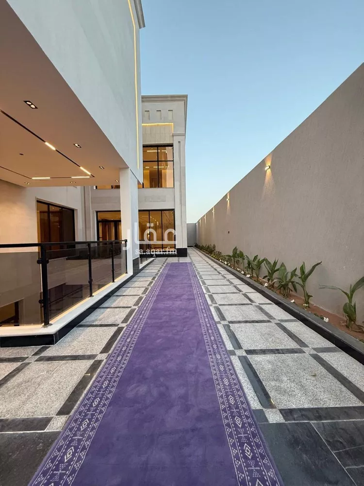 فيلا للبيع في شارع ابن صدقة الغرافي, حي المهدية, مدينة الرياض, منطقة الرياض صورة 3