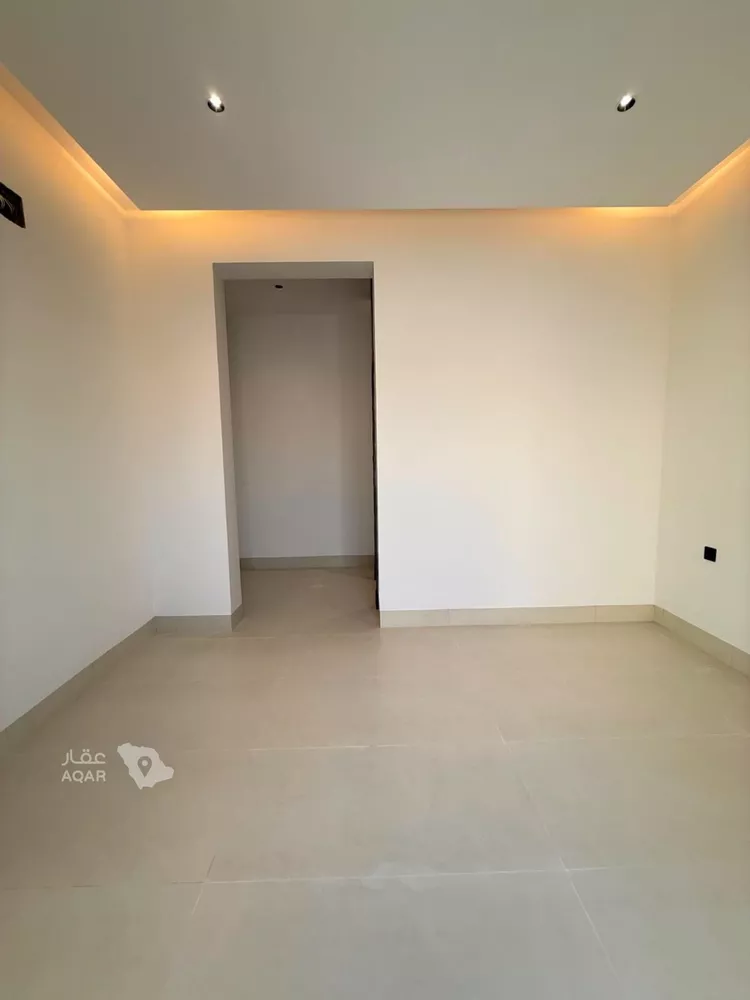 Villa for Sale in Riyadh Al Mahdiyah 24