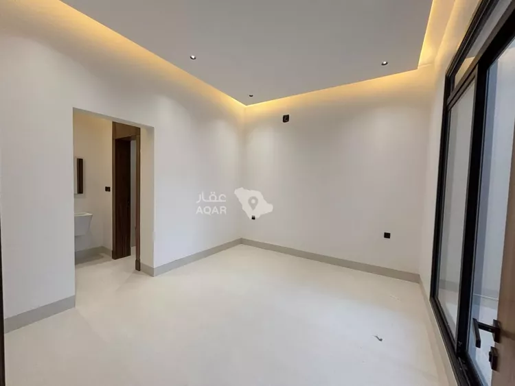 Villa for Sale in Riyadh Al Mahdiyah 19