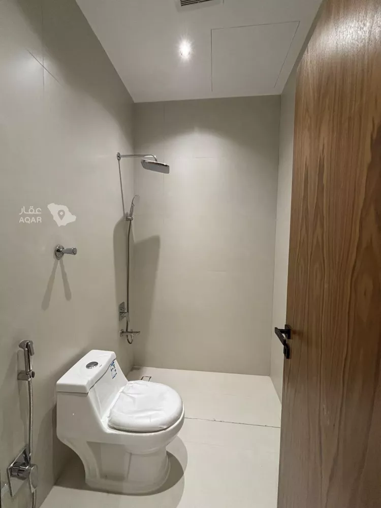 Villa for Sale in Riyadh Al Mahdiyah 17