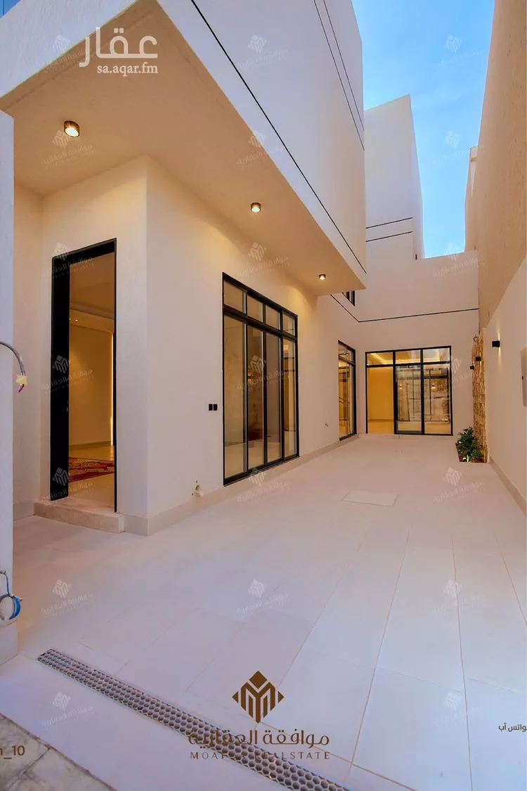 فيلا للبيع في شارع أحمد بن هاشم, حي المهدية, مدينة الرياض, منطقة الرياض صورة 3