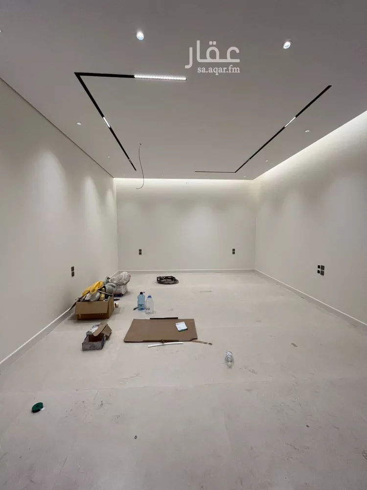 فيلا للبيع في شارع أبي زرعة الهمذاني, حي المهدية, مدينة الرياض, منطقة الرياض صورة 4