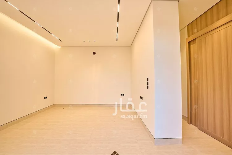 Villa for Sale in Riyadh Al Mahdiyah 12