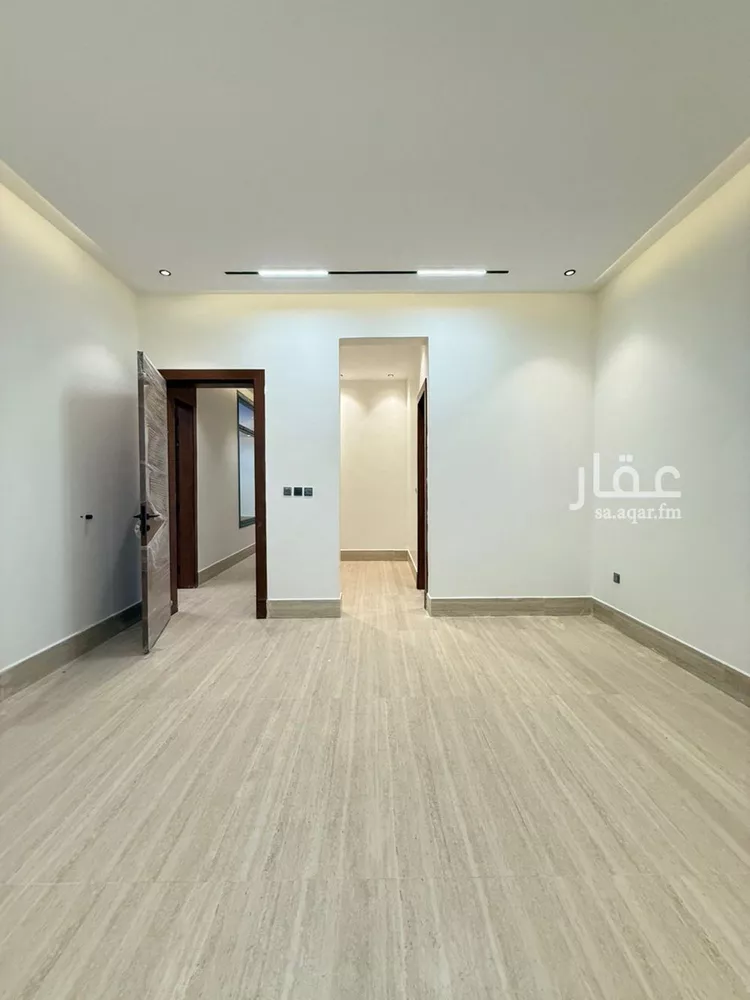 Villa for Sale in Riyadh Al Mahdiyah 21