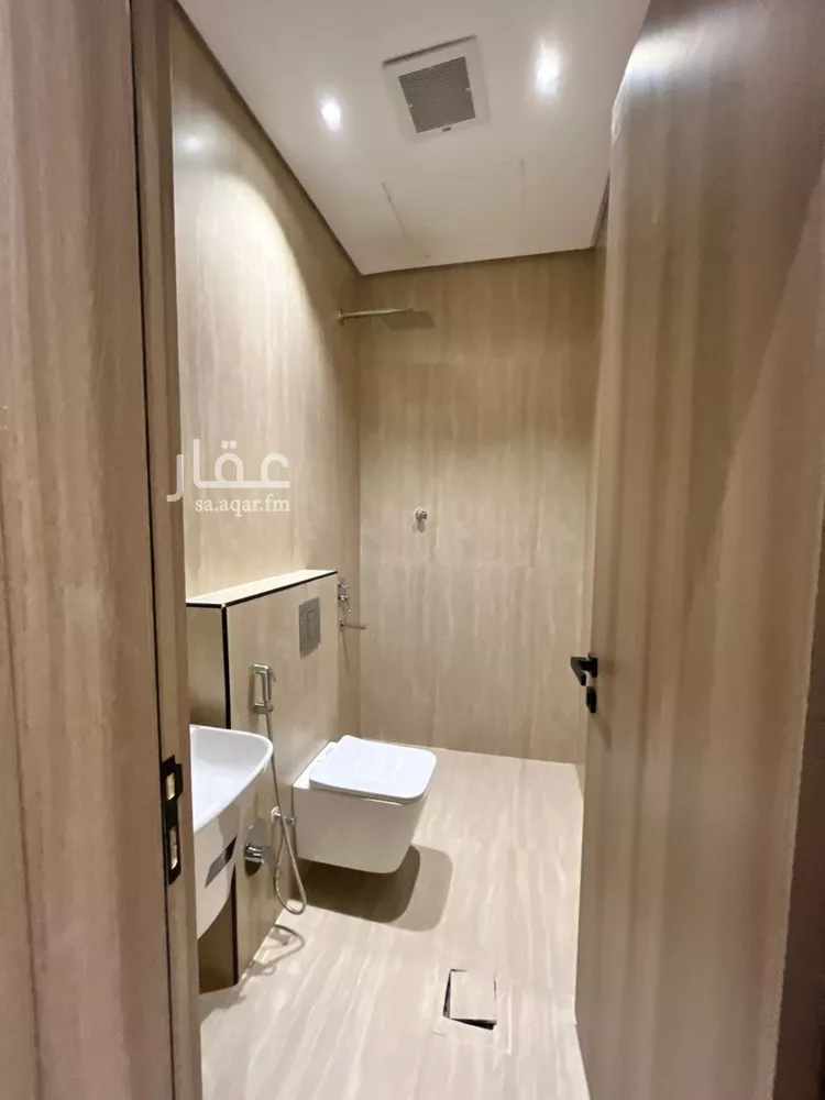 Villa for Sale in Riyadh Al Mahdiyah 12