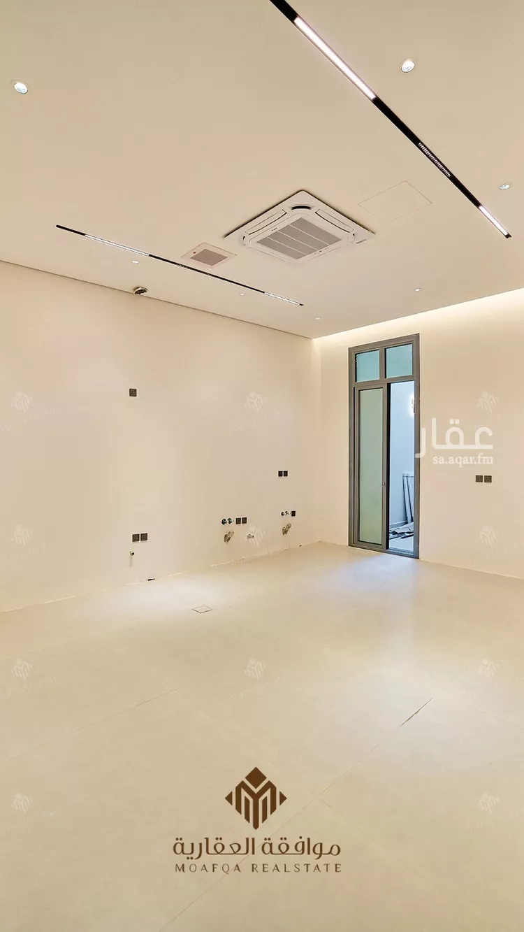 فيلا للبيع في شارع أحمد بن الحسن الأنصاري, حي المهدية, مدينة الرياض, منطقة الرياض صورة 4