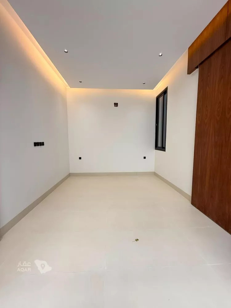 Villa for Sale in Riyadh Al Mahdiyah 10