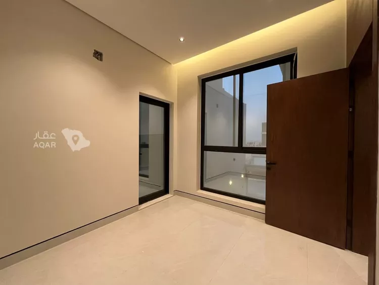 فيلا للبيع في شارع قطب الدين بن السلطان, حي المهدية, مدينة الرياض, منطقة الرياض 28
