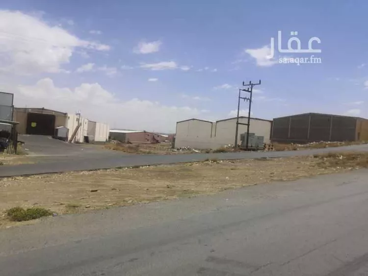 أرض للبيع في شارع قسم المستودعات, حي الصناعية, مدينة خميس مشيط, منطقة عسير صورة 3