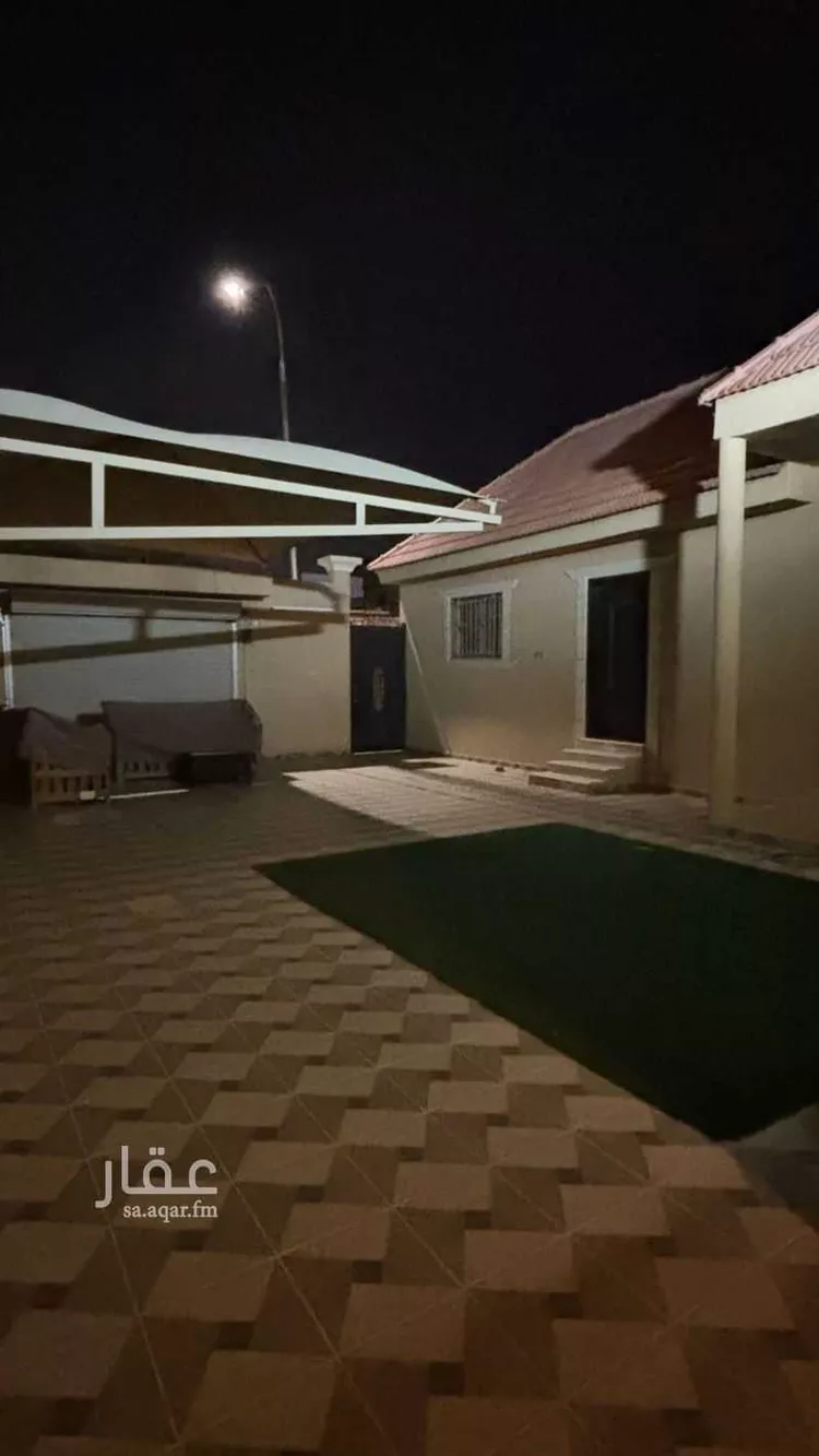 فيلا للبيع في شارع عبدالله سليمان السلمان, حي الشفاء, مدينة عنيزه, منطقة القصيم صورة 2