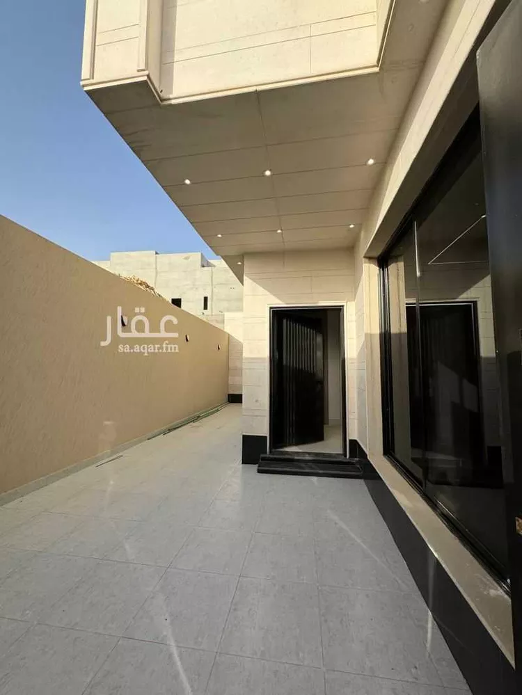 Floor for Sale in Riyadh Ash Sharq