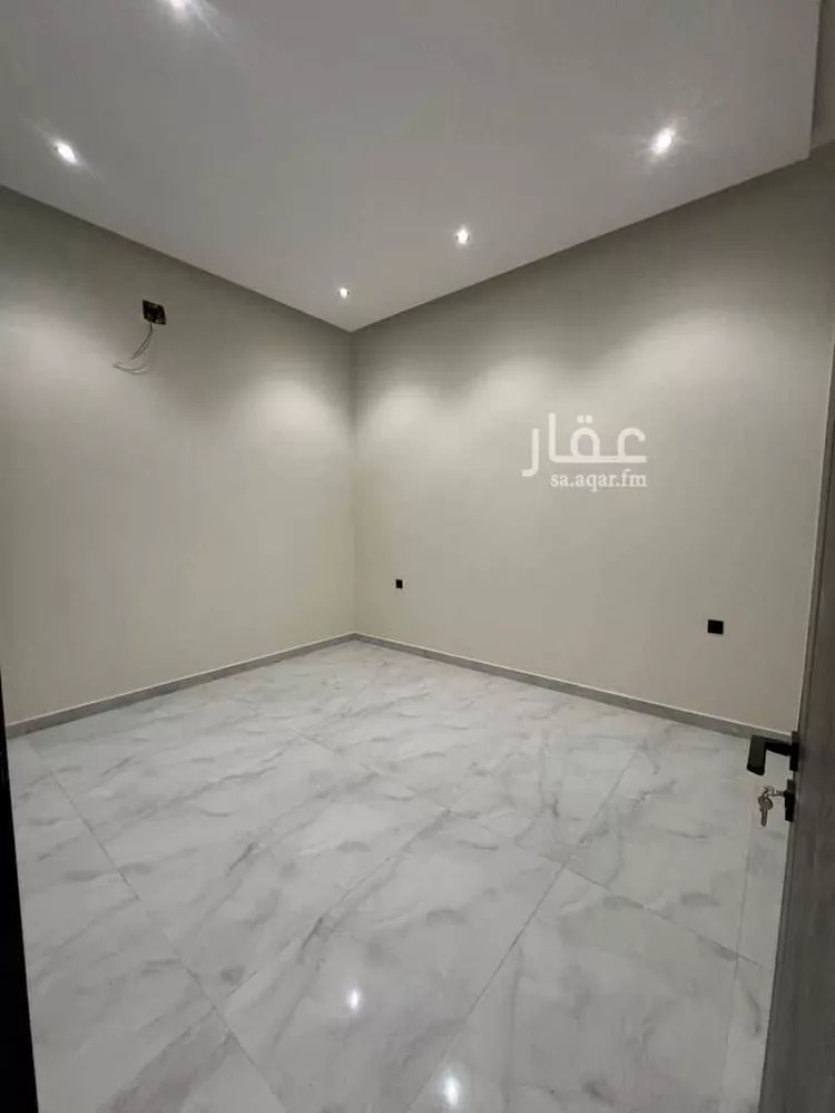 دور للبيع في شارع محمد الفاكهي, حي البيان, مدينة الرياض, منطقة الرياض 17