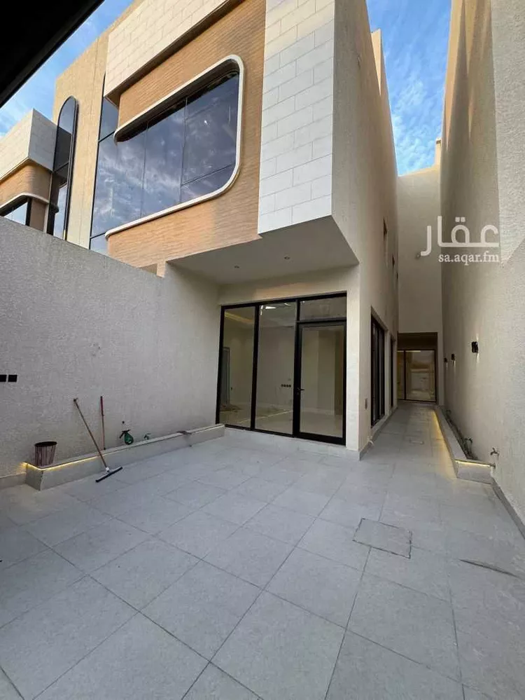 دور للبيع في شارع نعيم بن عبدالله, حي العارض, مدينة الرياض, منطقة الرياض