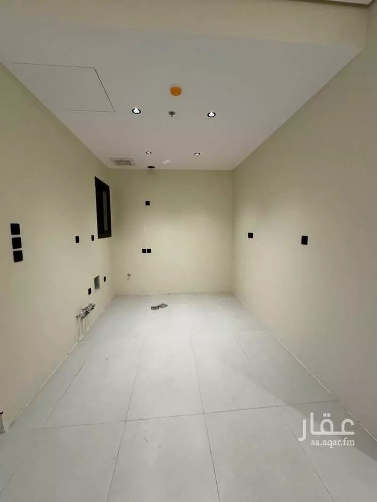 شقة للبيع في شارع المغيرة بن شعبة, حي الملك فهد, مدينة الرياض, منطقة الرياض صورة 2