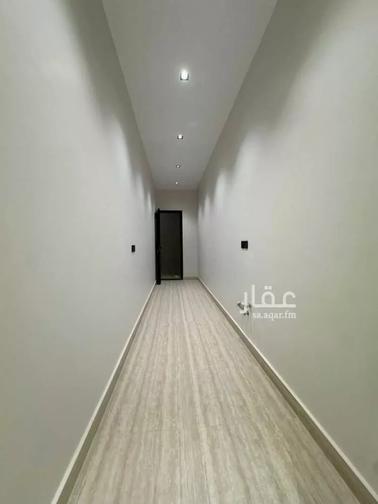 دور للبيع في شارع محمد بن عتيق, حي العارض, مدينة الرياض, منطقة الرياض 8