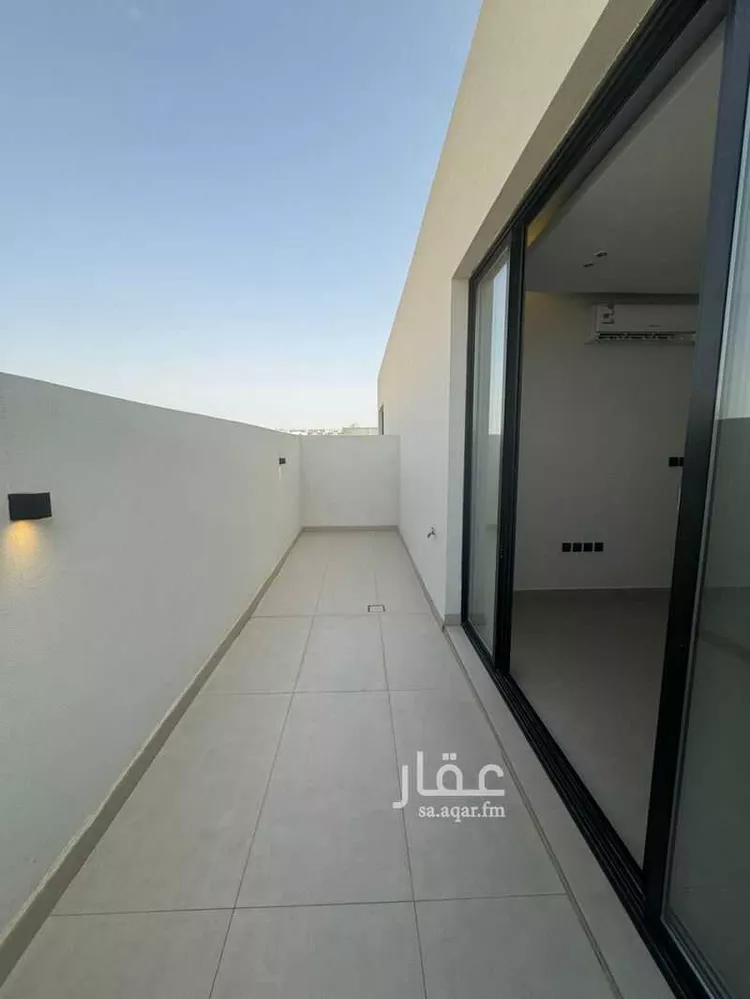 دور للبيع في شارع علي القباني, حي النرجس, مدينة الرياض, منطقة الرياض صورة 3