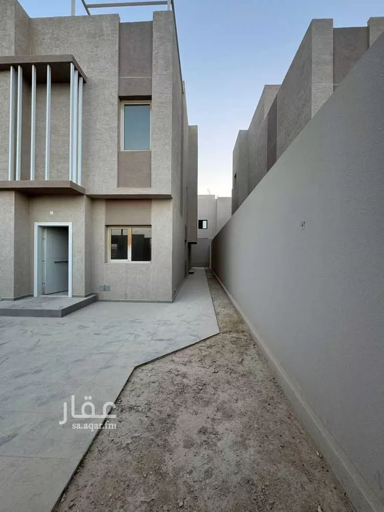 فيلا للبيع في شارع قيس بن محصن الخزرجي, حي مطار الملك خالد الدولي, مدينة الرياض, منطقة الرياض صورة 3