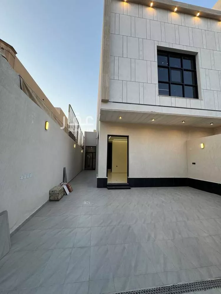 دور للبيع في شارع عين الوغرة, حي المونسية, مدينة الرياض, منطقة الرياض صورة 2
