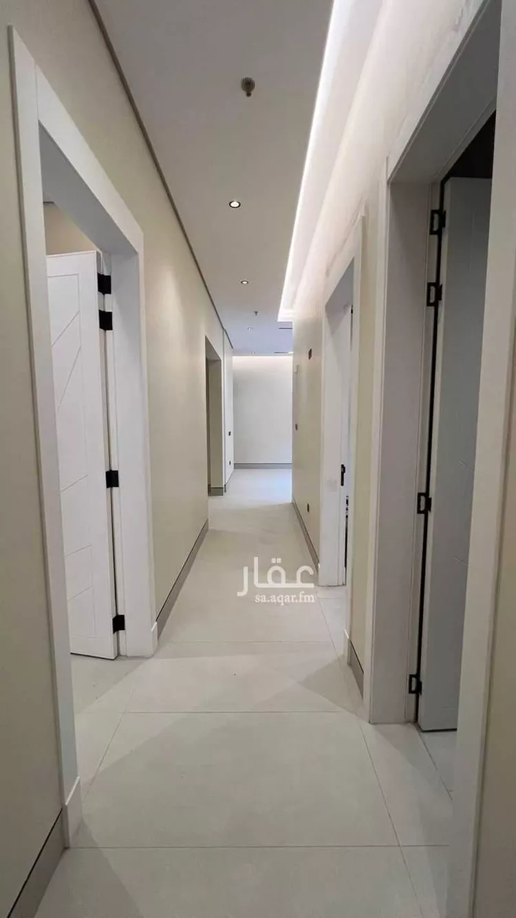 شقة للبيع في شارع الأمير أحمد بن عبدالعزيز, حي الملك فهد, مدينة الرياض, منطقة الرياض صورة 4