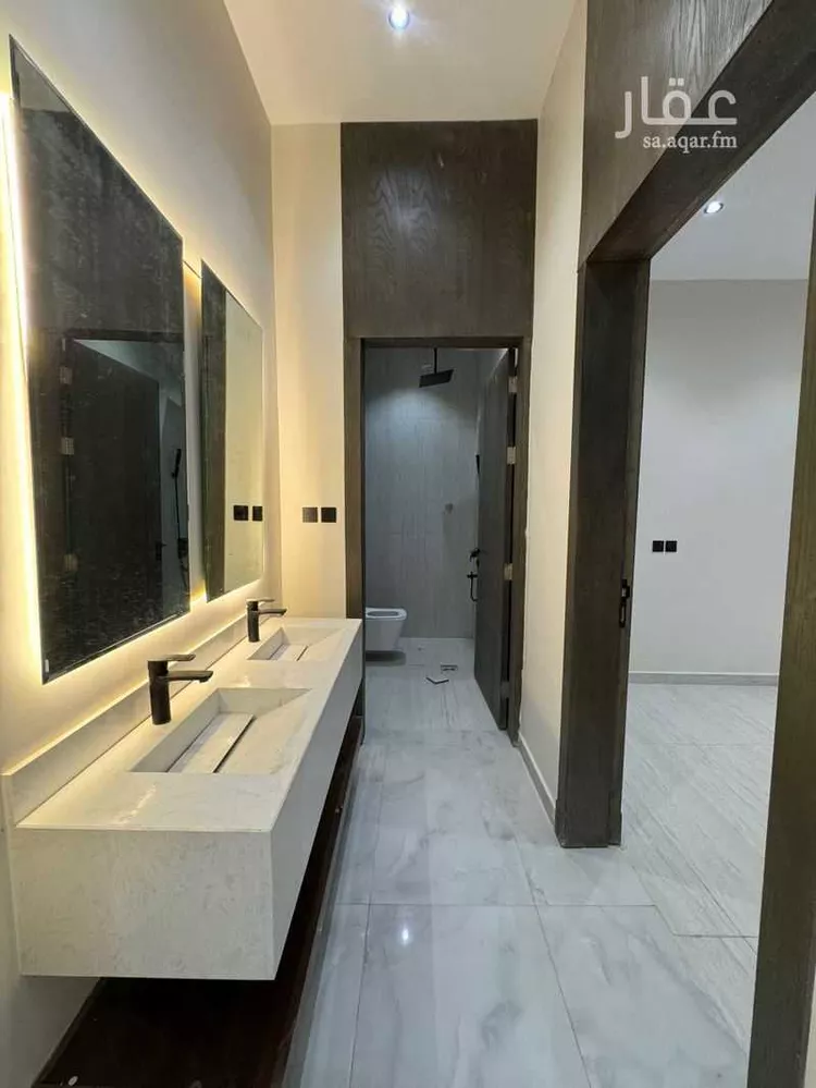 Floor for Sale in Riyadh Ash Sharq 14