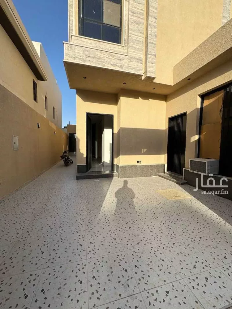 دور للبيع في شارع محمد بن إبراهيم الكردي, حي البيان, مدينة الرياض, منطقة الرياض