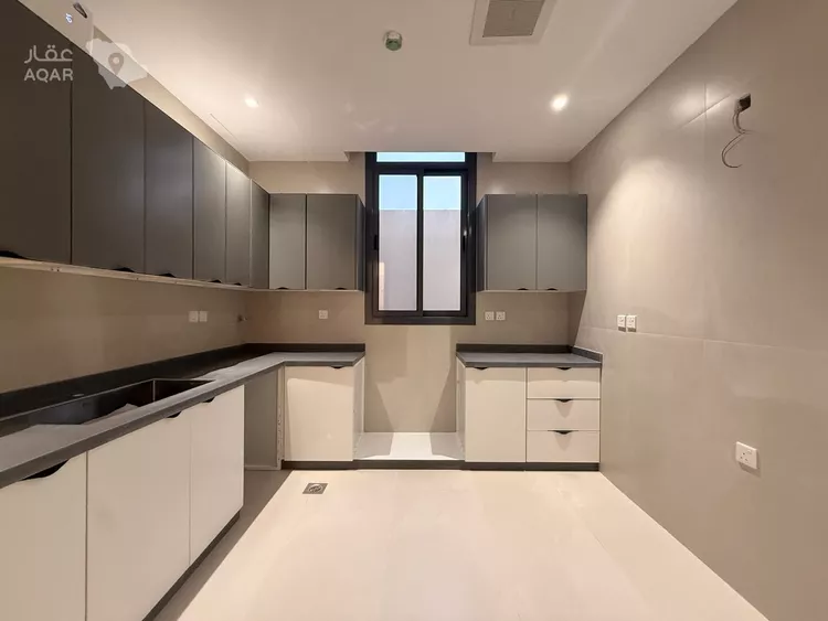 Apartment for Rent in Riyadh Al Malqa 9