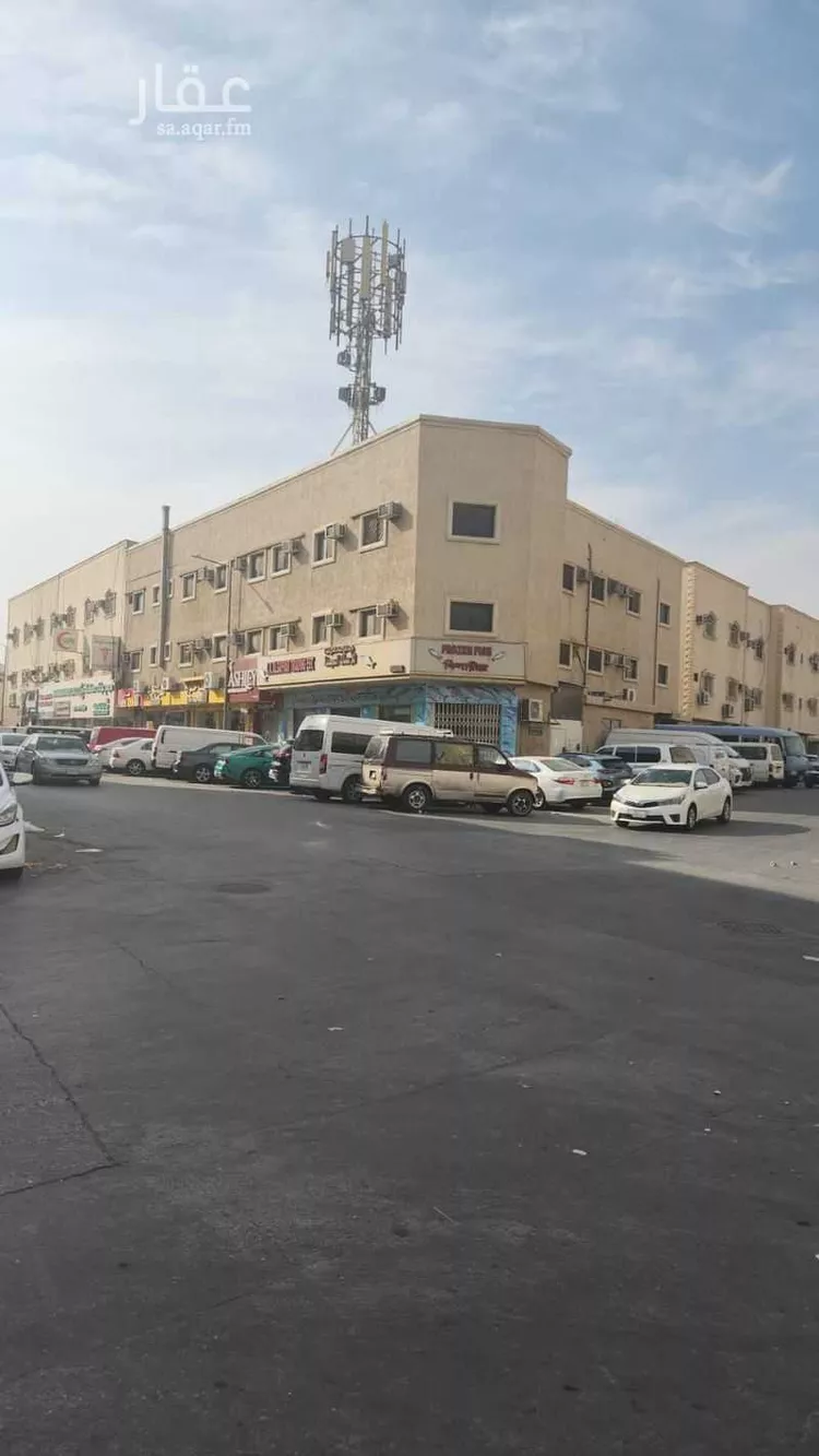 عمارة للبيع في شارع القيرواني, حي المربع, مدينة الرياض, منطقة الرياض