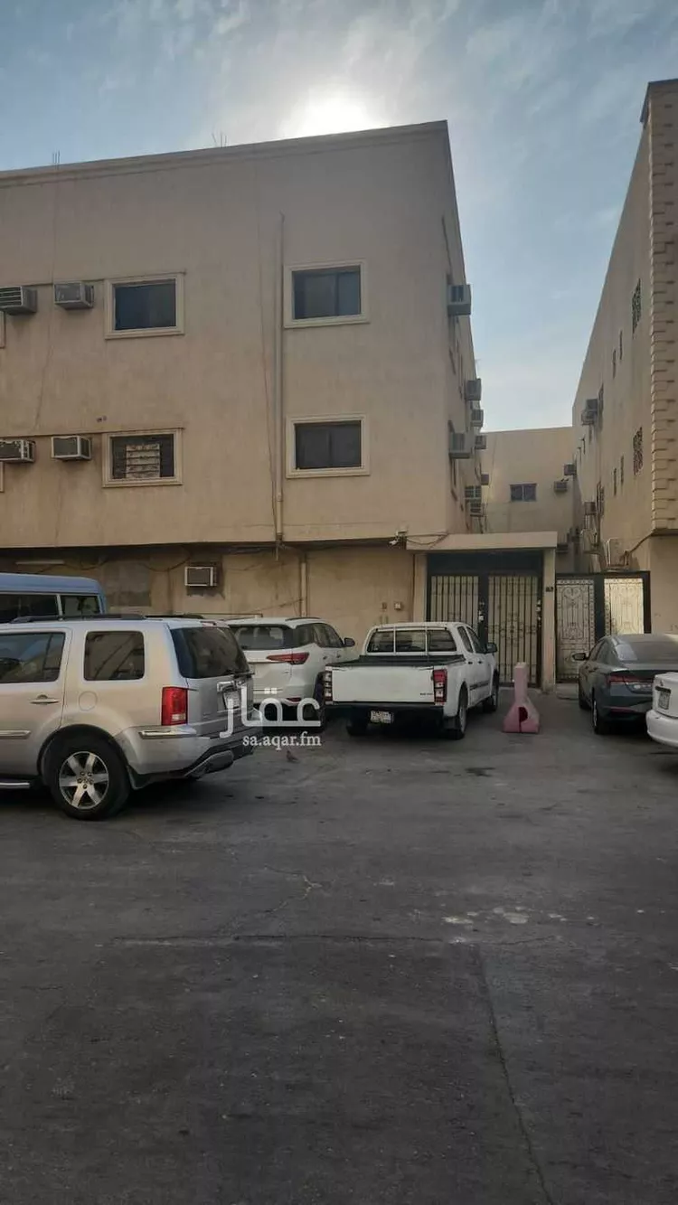 عمارة للبيع في شارع القيرواني, حي المربع, مدينة الرياض, منطقة الرياض صورة 3