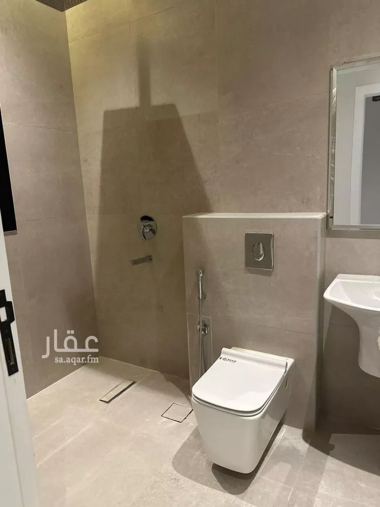 فيلا للإيجار في شارع تاج الدين الزرعة الحنفي, حي الرمال, مدينة الرياض, منطقة الرياض صورة 4