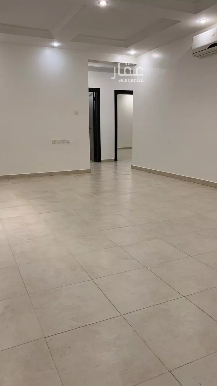 فيلا للبيع في شارع رقم 306, حي الياسمين, مدينة الرياض, منطقة الرياض صورة 2