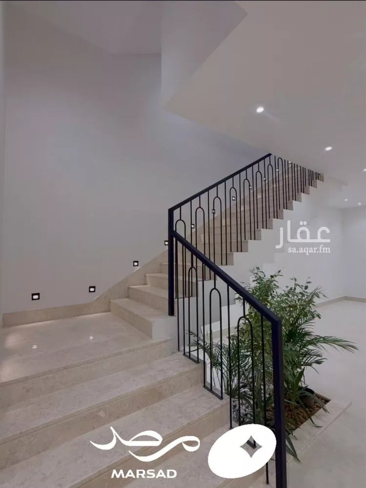 فيلا للبيع في شارع عبدالله أبابطين, حي المهدية, مدينة الرياض, منطقة الرياض