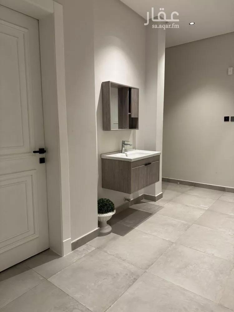 شقة للبيع في شارع اسماعيل الازهري, حي المونسية, مدينة الرياض, منطقة الرياض صورة 5